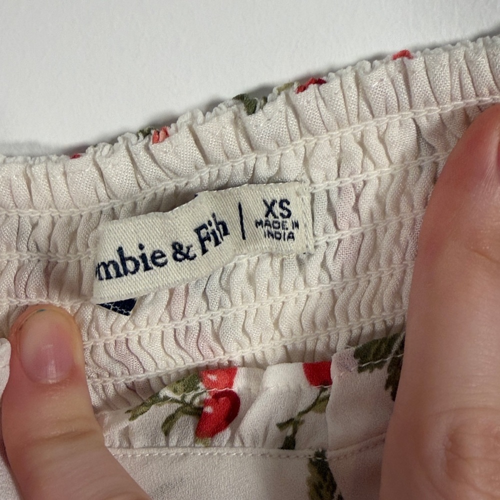 NWOT Abercrombie & Fitch Cherry Mini Dress - Picture 5 of 10